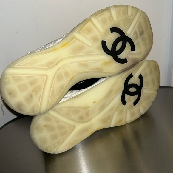 2021 Interlocking CC Logo Wedge Sneakers Size: 38 - Picture 3 of 7